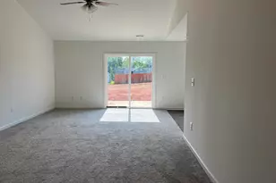 218 Kahlen Ct, Piedmont, SC 29673 - Photo 2