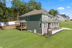107 Eagles Crest Dr, Marietta, SC 29661 - Photo 2