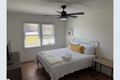 304 Pine Knoll Drive, Greenville, SC 29609 - Photo 18