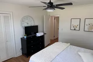 304 Pine Knoll Dr, Greenville, SC 29609 - Photo 16