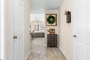 348 Victory Ln, Moore, SC 29369 - Photo 6