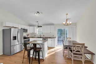 466 Pleasant Green Dr, Inman, SC 29349 - Photo 6