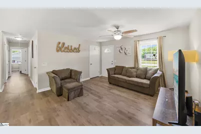 309 E Hampton Avenue, Honea Path, SC 29654 - Photo 6