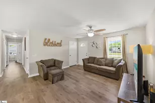 309 E Hampton Ave, Honea Path, SC 29654 - Photo 6