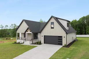 734 New S Ct, Wellford, SC 29385 - Photo 2