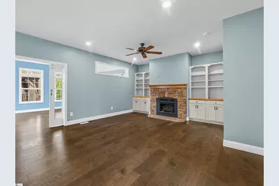 2500 S Blackstock Road, Landrum, SC 29356 - Photo 16