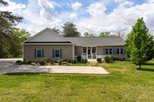 2500 S Blackstock Rd, Landrum, SC 29356 - Photo 1