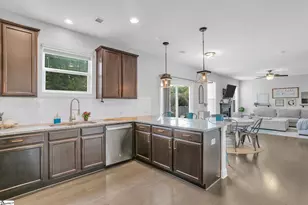 28 Fowler Oaks Ln, Simpsonville, SC 29681 - Photo 12