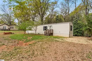 126 Page Rd, Pelzer, SC 29669 - Photo 2