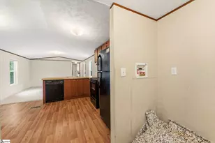 126 Page Rd, Pelzer, SC 29669 - Photo 10