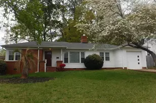 222 Woodview Ave, Spartanburg, SC 29306 - Photo 1