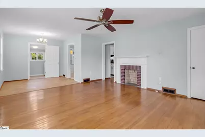 218 Bedford Forest Avenue, Anderson, SC 29625 - Photo 4