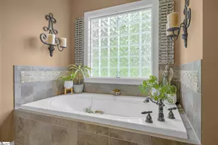 404 Netherland Ln, Simpsonville, SC 29681 - Photo 18