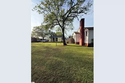 23 Earnhardt Street, Greenville, SC 29609 - Photo 6