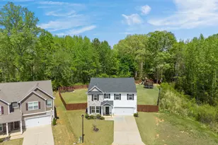 727 Chesterfield Ct, Boiling Springs, SC 29316 - Photo 2