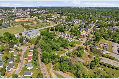 308 Sullivan Street, Greenville, SC 29605 - Photo 2