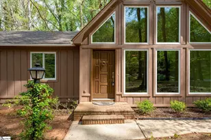 114 Carrollwood Ln, Spartanburg, SC 29302 - Photo 2