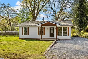 12 Hudson St, Greenville, SC 29609 - Photo 2