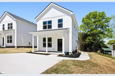 207 Wildwood Drive, Greer, SC 29651 - Photo 2