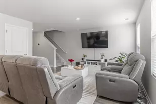 304 Burgess Ln, Williamston, SC 29697 - Photo 6