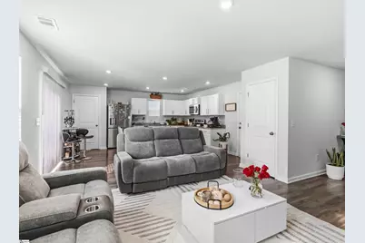 304 Burgess Lane, Williamston, SC 29697 - Photo 8