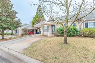 215 E Middlebury Ln, Aiken, SC 29803 - Photo 2