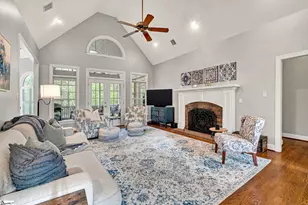 239 Horseshoe Dr, Spartanburg, SC 29306 - Photo 2