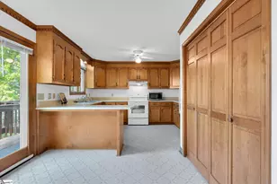 120 Packs Mountain Ridge Rd, Taylors, SC 29687 - Photo 30