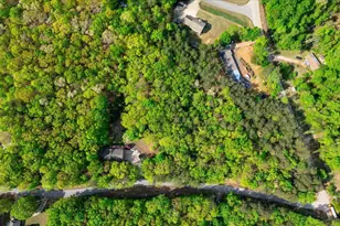 120 Packs Mountain Ridge Rd, Taylors, SC 29687 - Photo 8