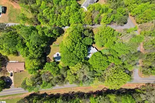 111 Sourwood St, Central, SC 29630 - Photo 34