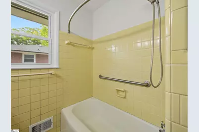 506 Fernwood Drive, Spartanburg, SC 29307 - Photo 26