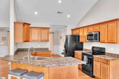 58 Jude Court, Taylors, SC 29651 - Photo 10