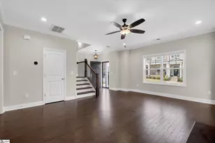 28 Peckham St, Greenville, SC 29607 - Photo 8