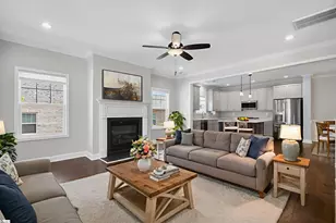 28 Peckham St, Greenville, SC 29607 - Photo 4