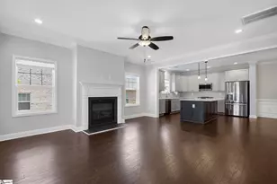 28 Peckham St, Greenville, SC 29607 - Photo 6