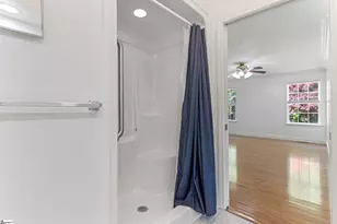 203 Le Ann Dr, Easley, SC 29642 - Photo 20