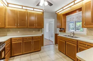 203 Le Ann Dr, Easley, SC 29642 - Photo 10