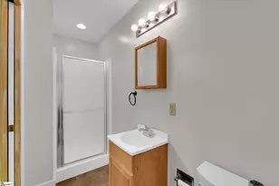 304 Dixon St, Clinton, SC 29325 - Photo 38