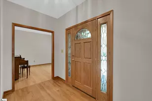 304 Dixon St, Clinton, SC 29325 - Photo 4