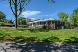 1 Pinefield Dr, Greenville, SC 29605 - Photo 1