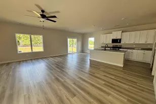446 W Claywalk Rd, Woodruff, SC 29388 - Photo 4