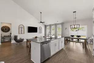 809 Lockhurst Dr, Simpsonville, SC 29681 - Photo 4