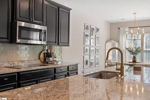 82 Hemingway Ln, Simpsonville, SC 29681 - Photo 6