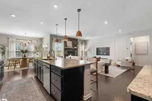 82 Hemingway Ln, Simpsonville, SC 29681 - Photo 8