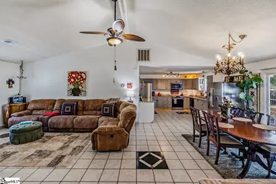 3 Winter Place, Fountain Inn, SC 29644 - Photo 8