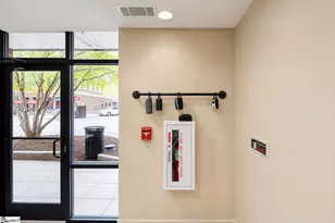 100 E Washington St, Greenville, SC 29601 - Photo 36