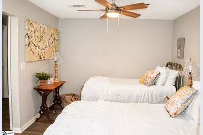 100 E Washington Street #Apt 32, Greenville, SC 29601 - Photo 12