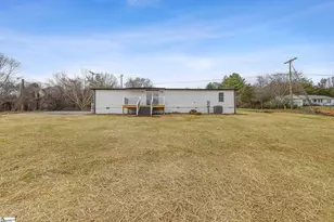 139 Davis Rd, Easley, SC 29640 - Photo 6