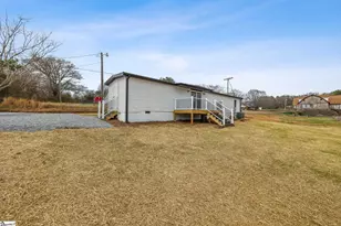 139 Davis Rd, Easley, SC 29640 - Photo 4