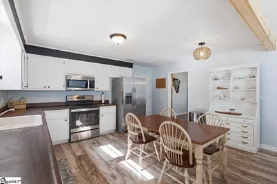 26 Owens Road, Taylors, SC 29687 - Photo 10